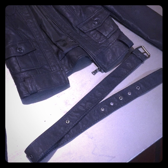 FINAL DROP B4 DONATED Express jacket - Picture 2 of 3